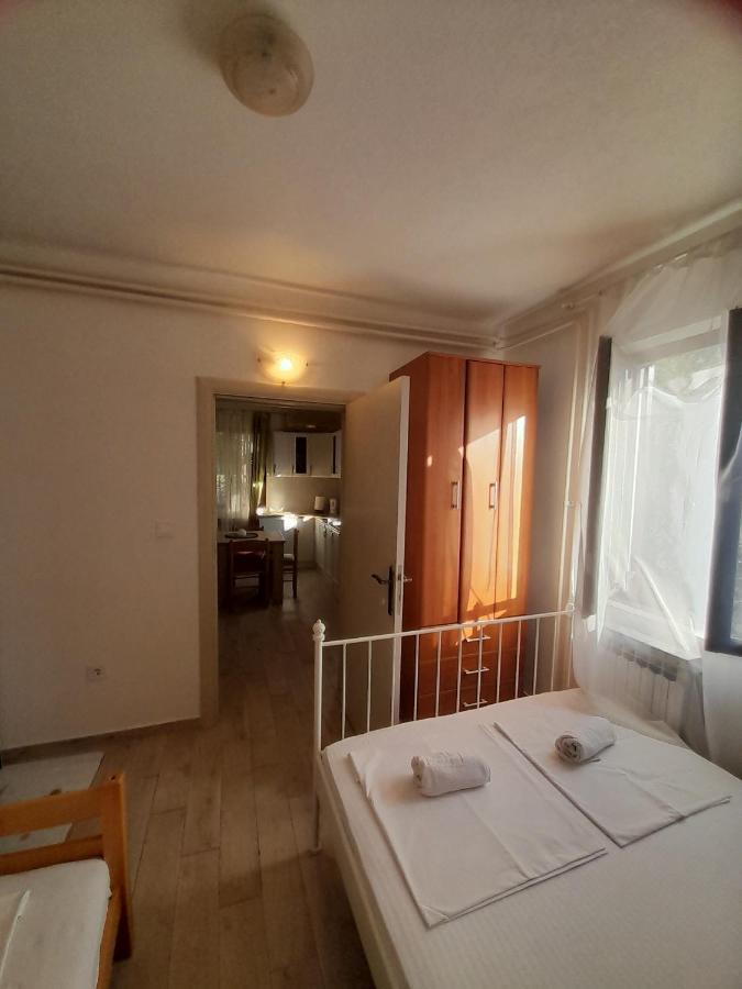 ריסאן Apartments Nikovic מראה חיצוני תמונה