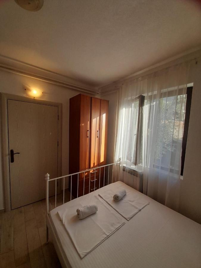 ריסאן Apartments Nikovic מראה חיצוני תמונה